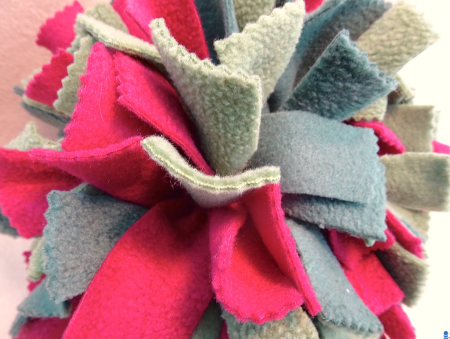 Preview: Schnüffelball, M Weihnachten