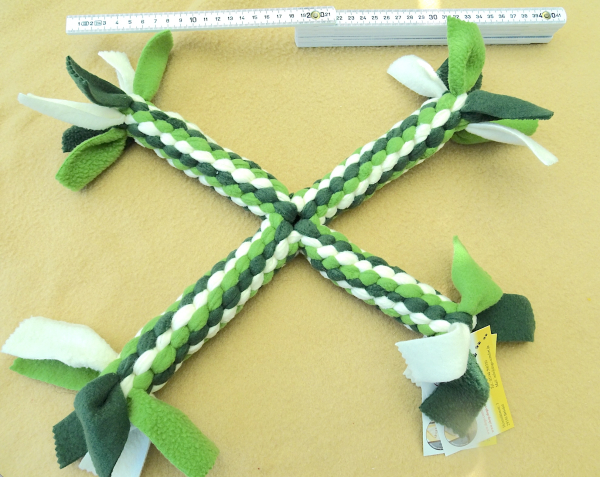 Kreuz - Lindgrün - M